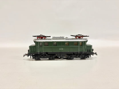 Märklin 3011 E-Lok E44 039 DB AC H0