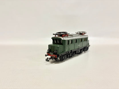 Märklin 3011 E-Lok E44 039 DB AC H0