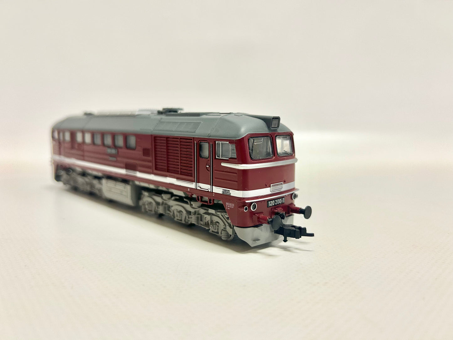 Gützold 50300 Diesellok Br 120 DR DC H0