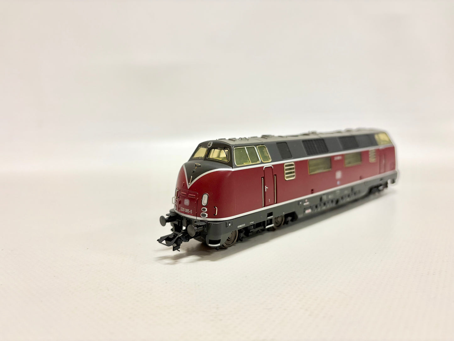 Märklin 39803 Mfx-Digital + Sound Br 220 085-5 DB AC H0