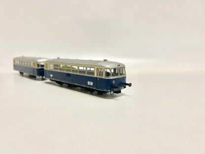 Trix 22799 DCC Digital + Sound Österreichischer Schienenbus Reihe 5081 mit Beiwagen H0
