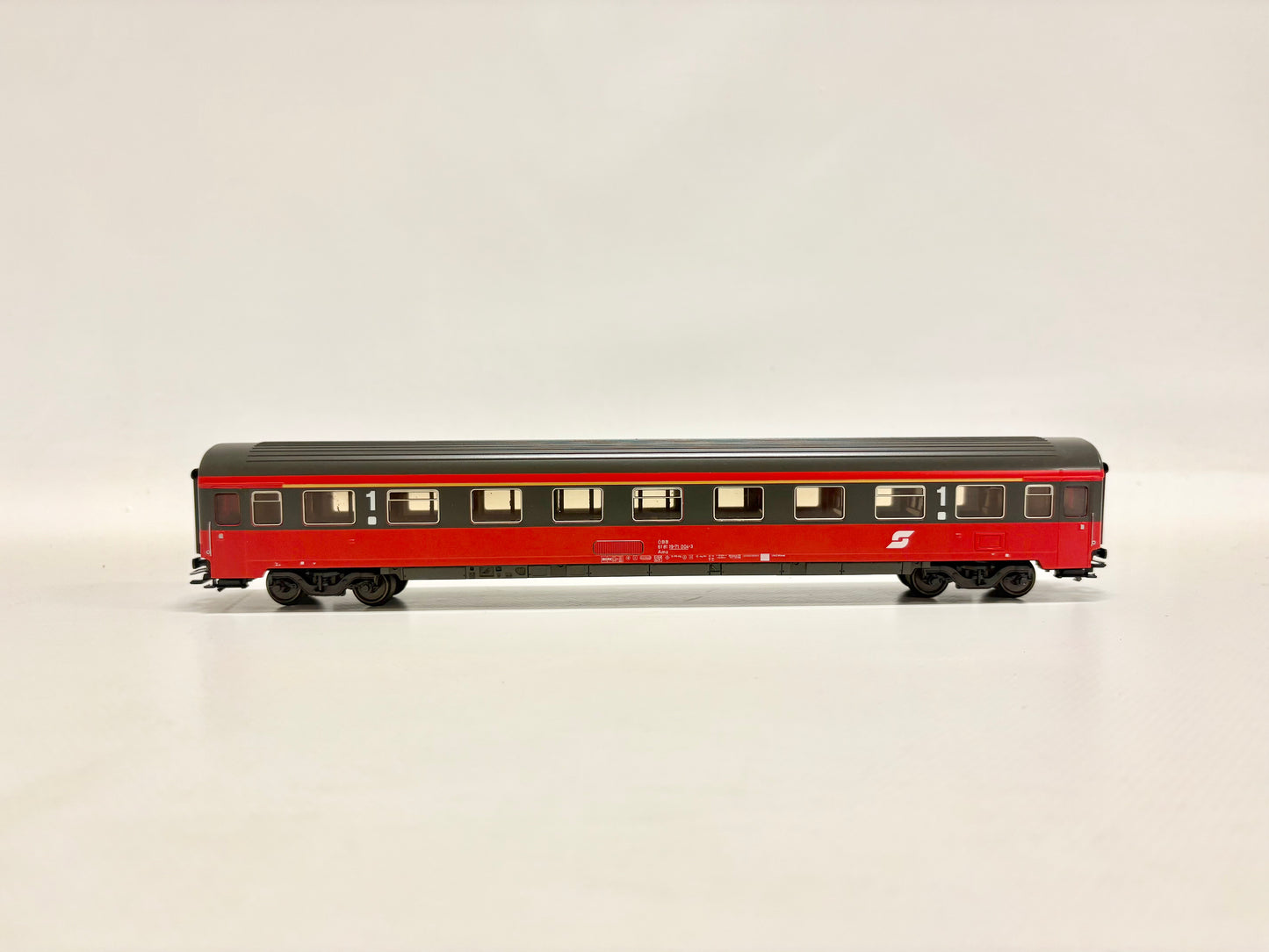 Märklin 4272 Personenwagen Schnellzugwagen ÖBB AC H0