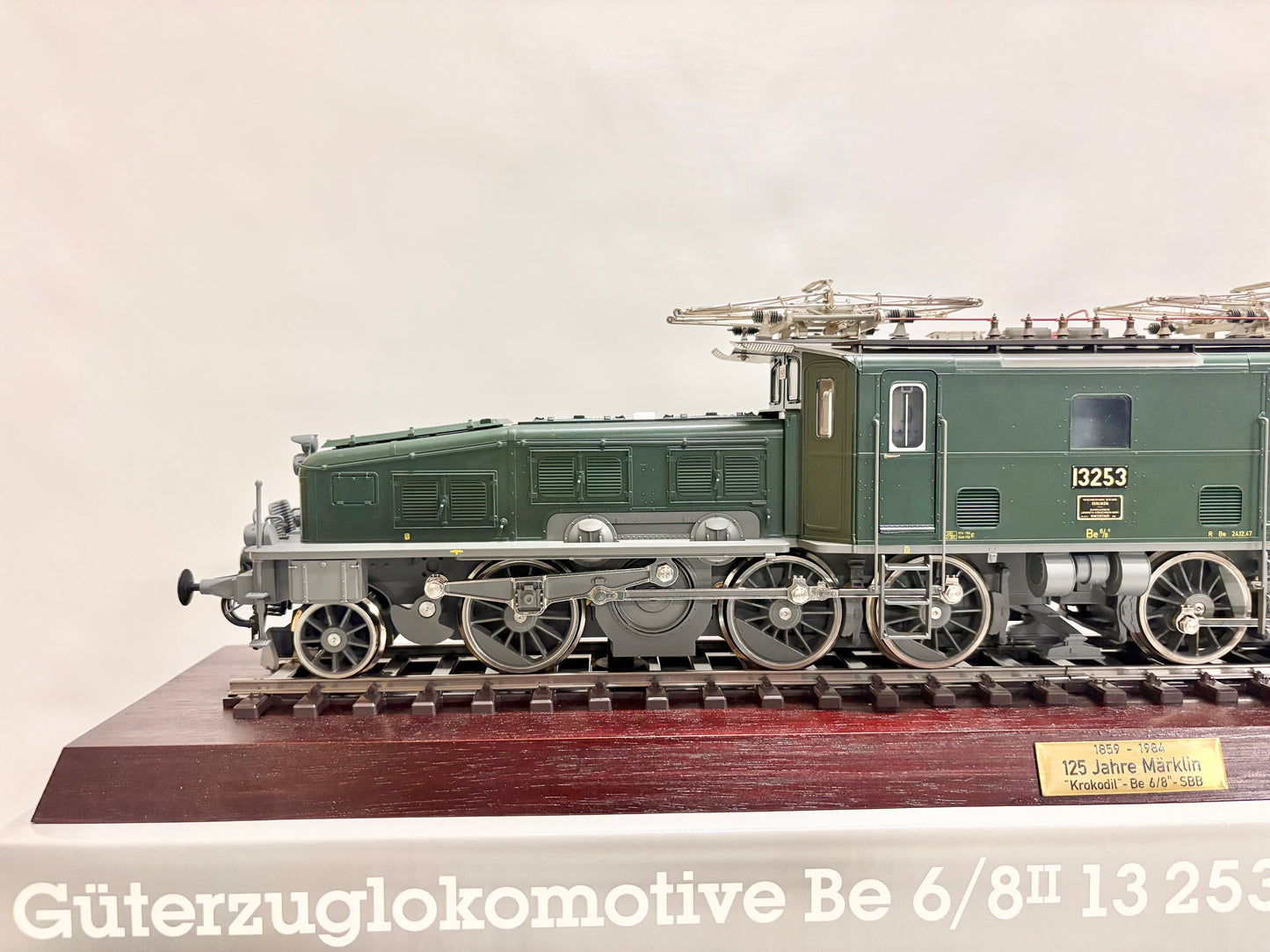 Märklin 5758 E-Lok Be 6/8 13253 Krokodil SBB Spur 1