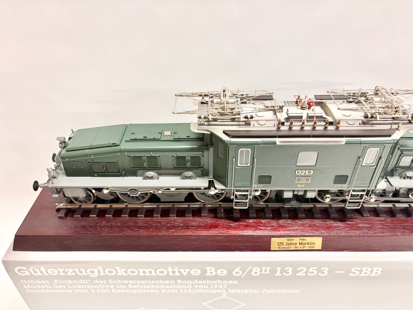 Märklin 5758 E-Lok Be 6/8 13253 Krokodil SBB Spur 1