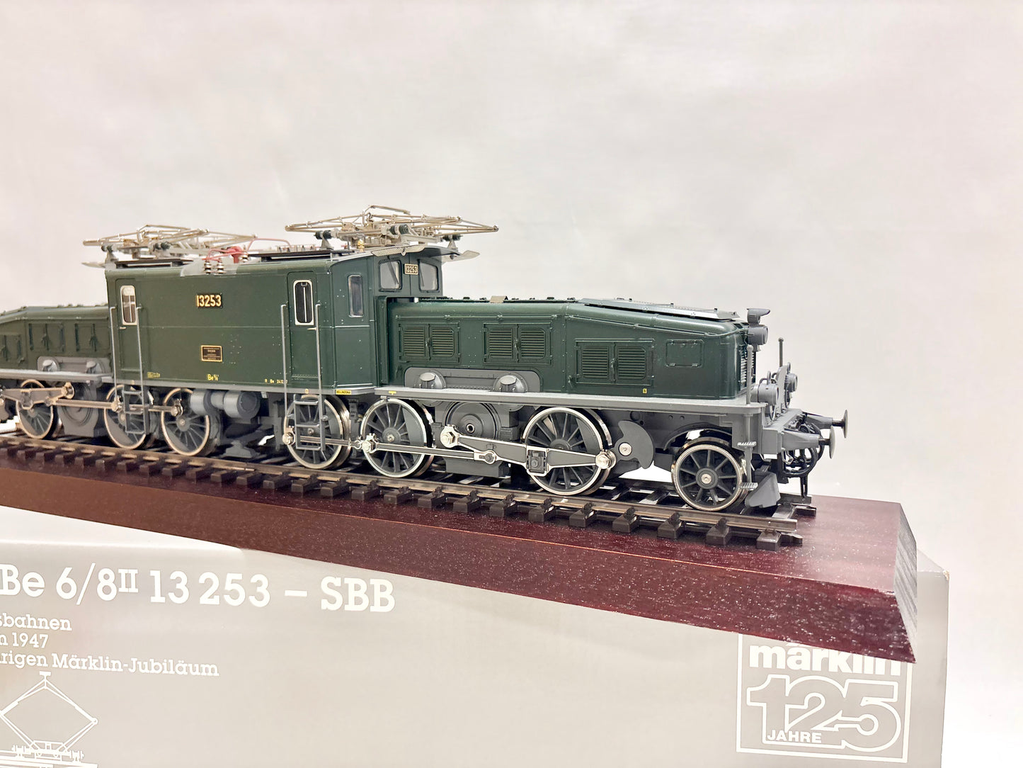 Märklin 5758 E-Lok Be 6/8 13253 Krokodil SBB Spur 1