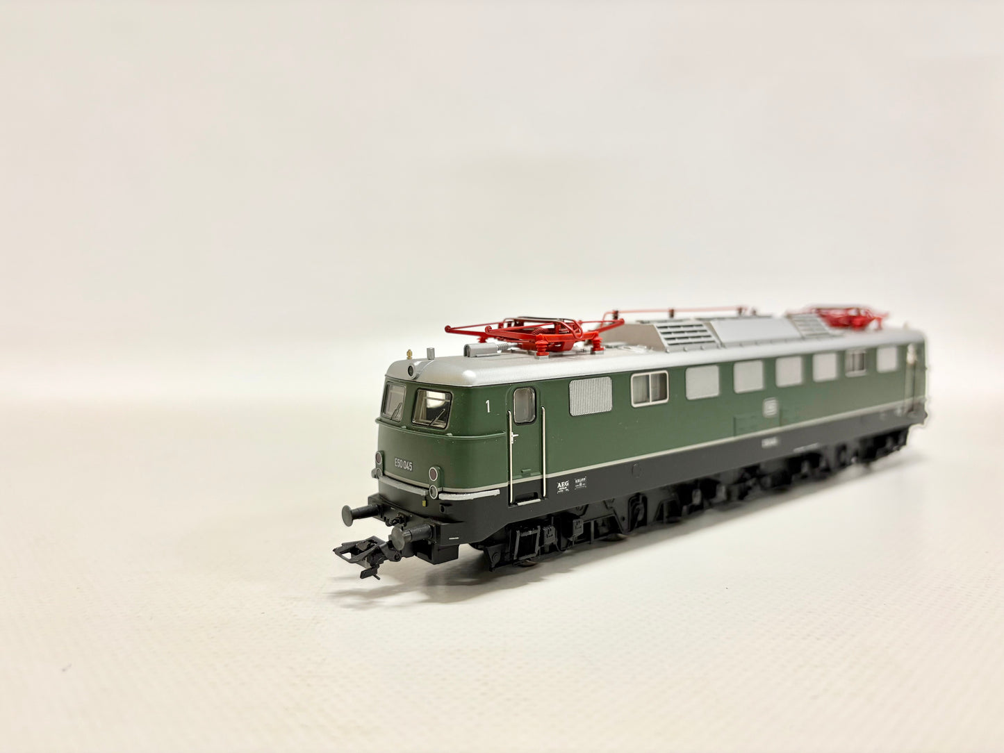 Märklin 39500 Mfx-Digital + Sound E-Lok E50 045 DB AC H0