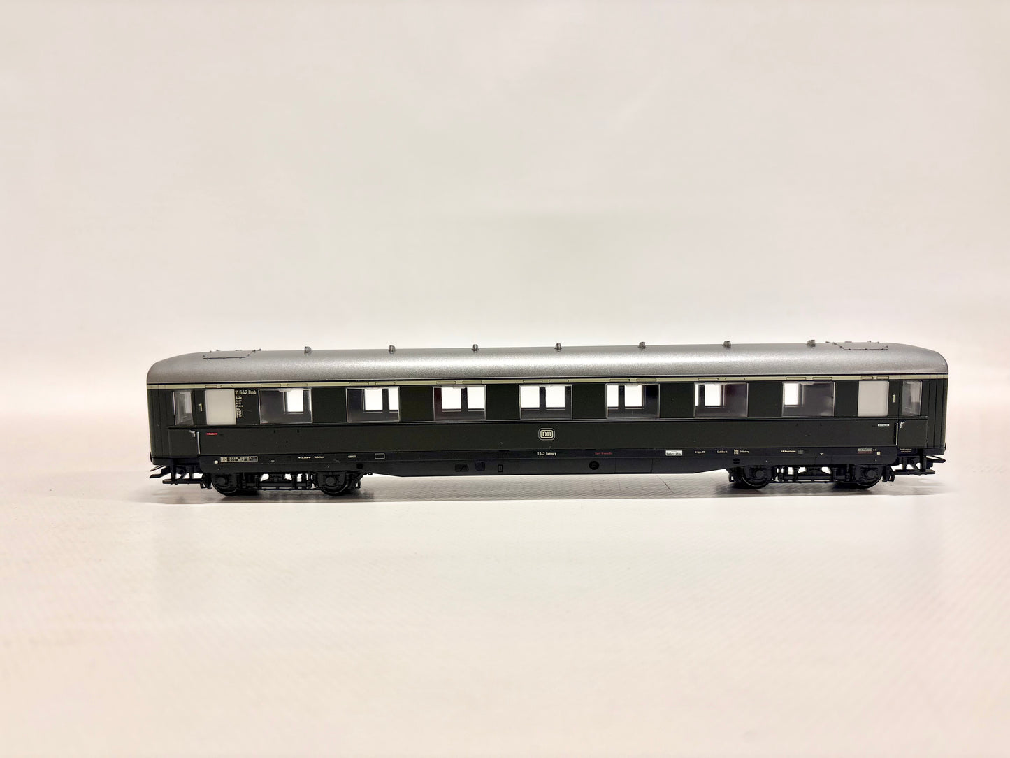 Märklin 43202 Schürzenwagen Schnellzugwagen DB AC H0