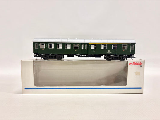Märklin 4131 Umbauwagen Personenwagen mit Innenbeleuchtung DB AC H0