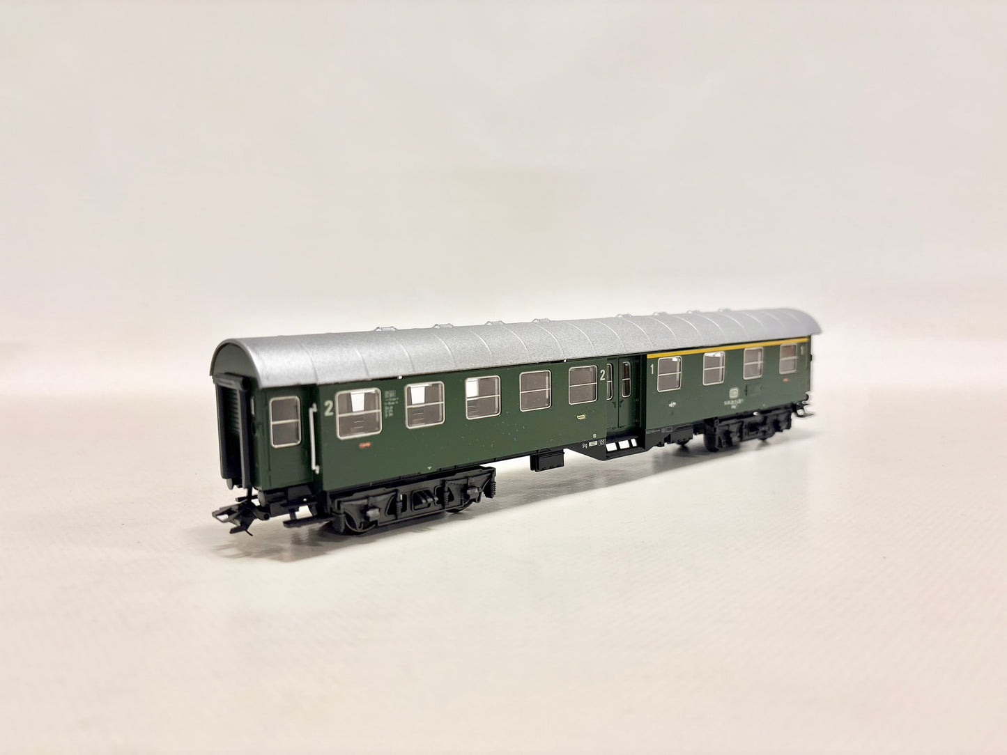 Märklin 4131 Umbauwagen Personenwagen mit Innenbeleuchtung DB AC H0