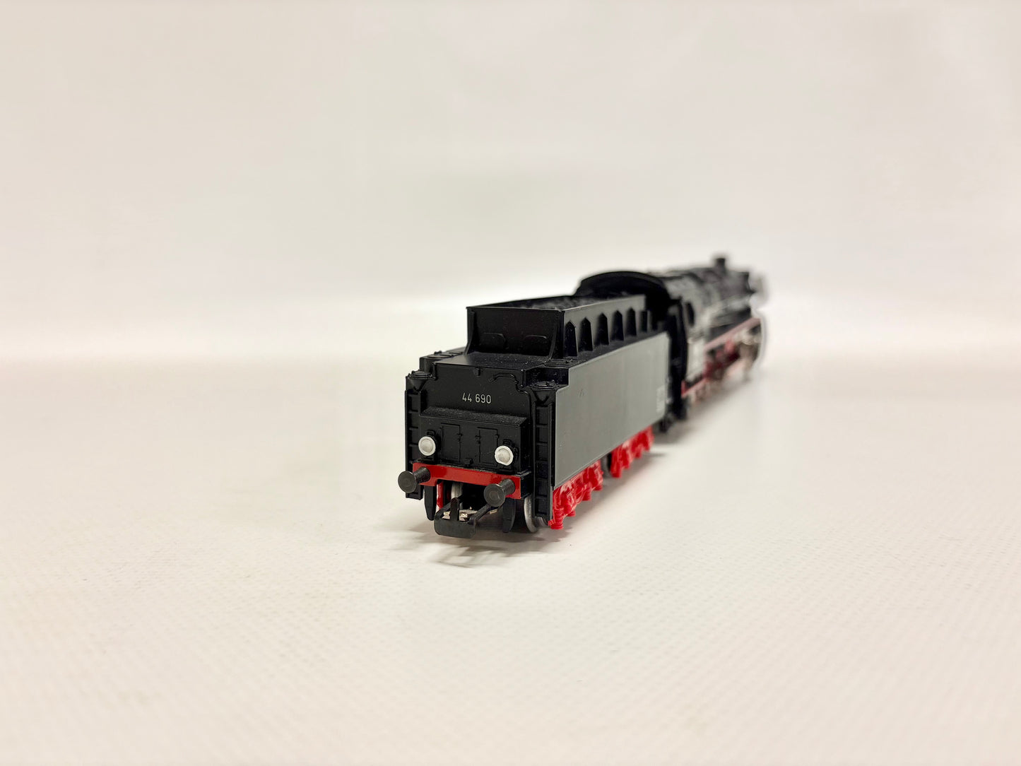 Märklin 3047 Dampflok Br 44 690 mit Telexkupplung DB AC H0