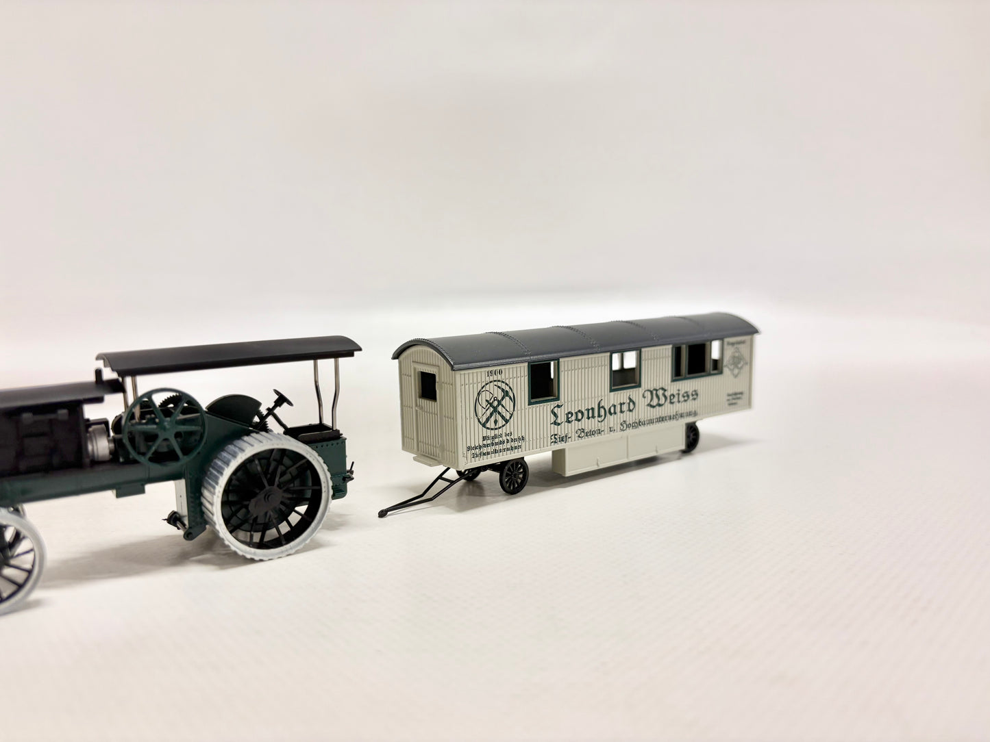 Märklin 1883 Diesel Lokomobile mit Werkstattwagen H0