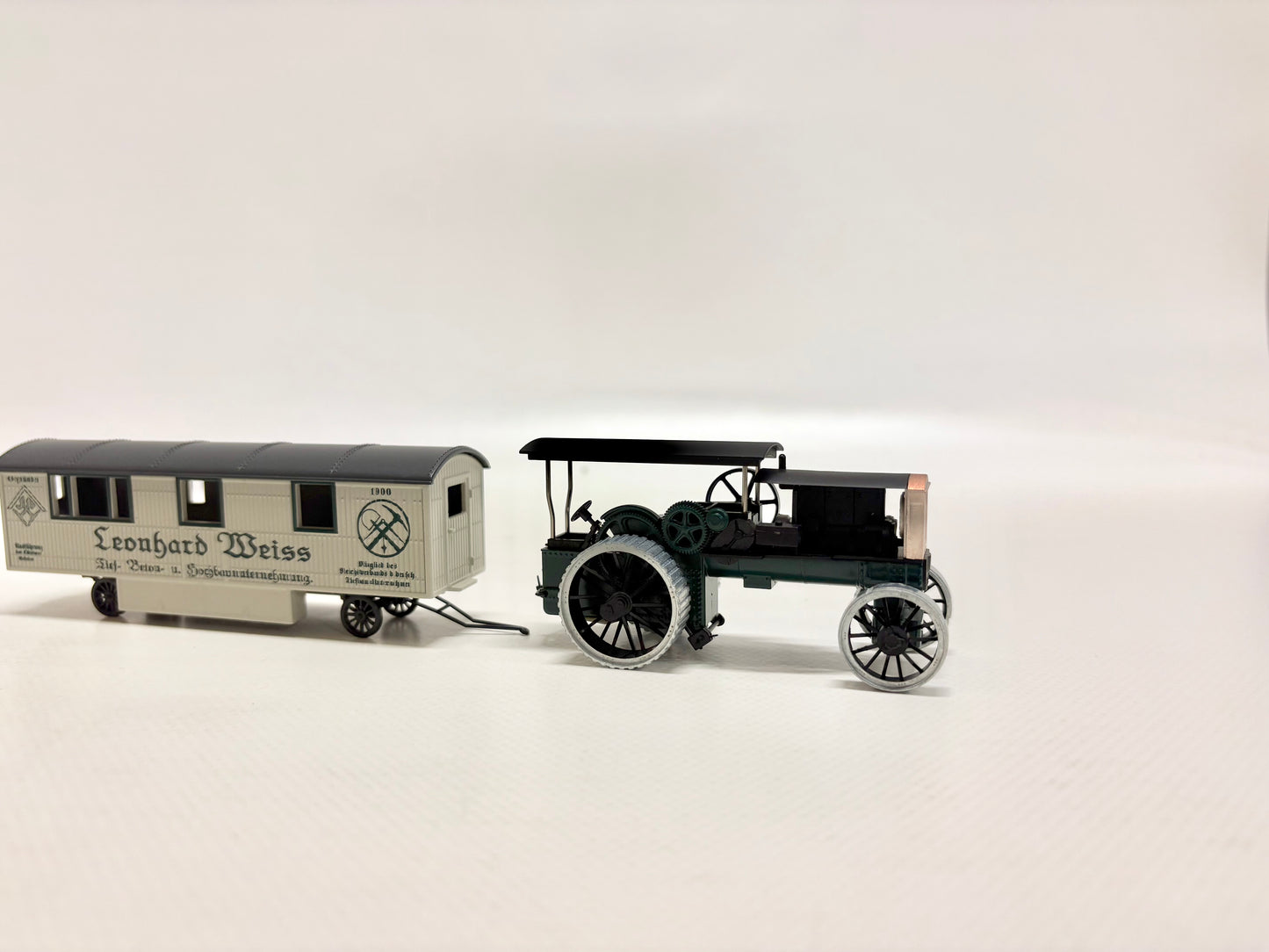 Märklin 1883 Diesel Lokomobile mit Werkstattwagen H0