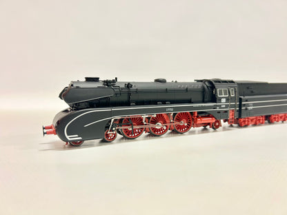 Rivarossi 1323 Dampflok Br 10 001 Stromlinienlok DC H0