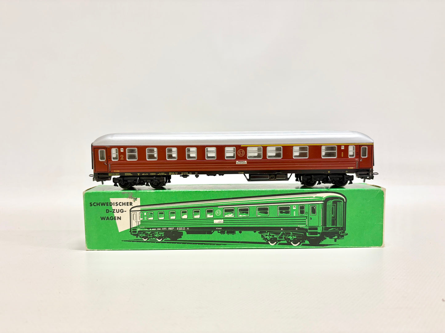 Märklin 4030 Personenwagen Schwedischer Schnellzugwagen SJ AC H0