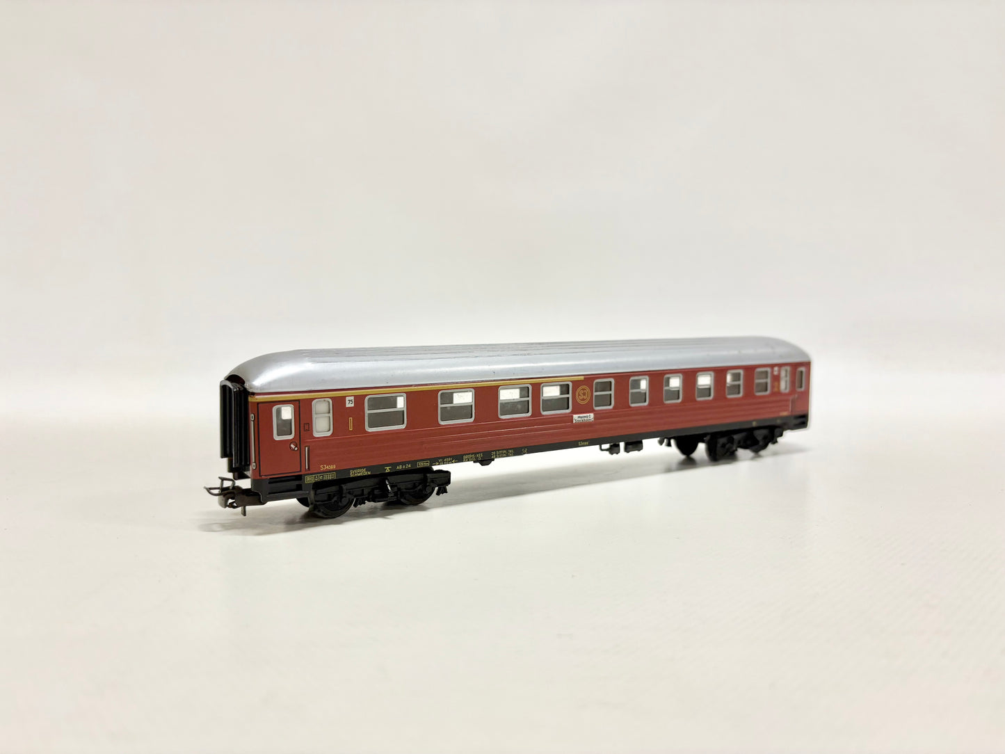 Märklin 4030 Personenwagen Schwedischer Schnellzugwagen SJ AC H0