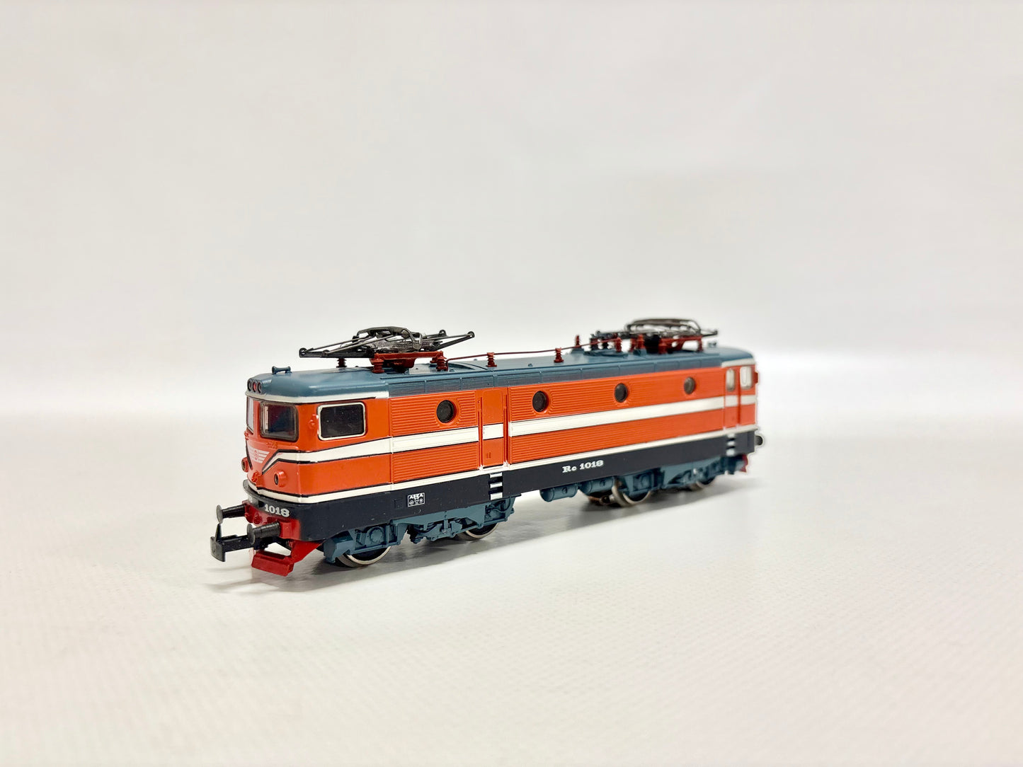 Märklin 3043 E-Lok Rc1018 SJ AC H0