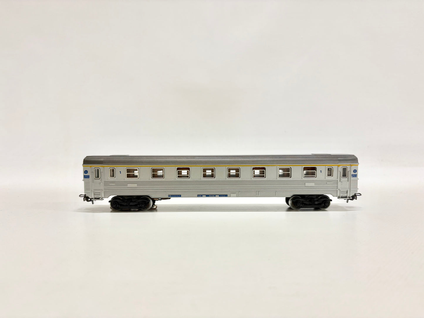Märklin 4076 Personenwagen Inox-Schnellzugwagen SNCF AC H0