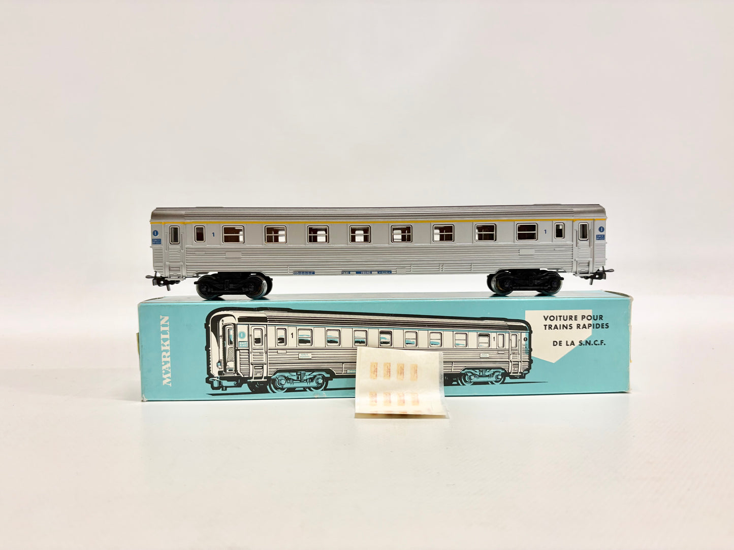 Märklin 4076 Personenwagen Inox-Schnellzugwagen SNCF AC H0