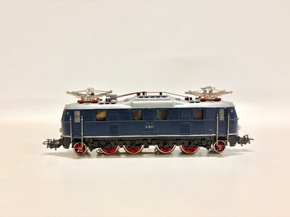 Märklin 3023 E-Lok Br E18 35 DB AC H0