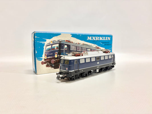 Märklin 3039 E-Lok Br 110 234-2 DB AC H0