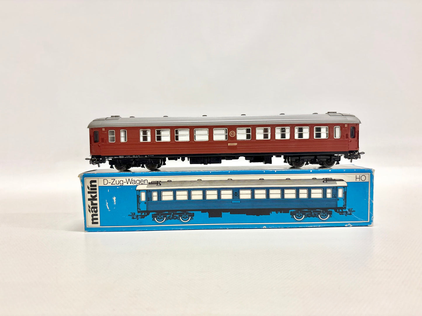 Märklin 4072 Personenwagen Schwedischer Schnellzugwagen SJ AC H0