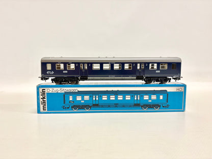 Märklin 4049 Personenwagen Niederländischer Schnellzugwagen mit Innenbeleuchtung NS AC H0