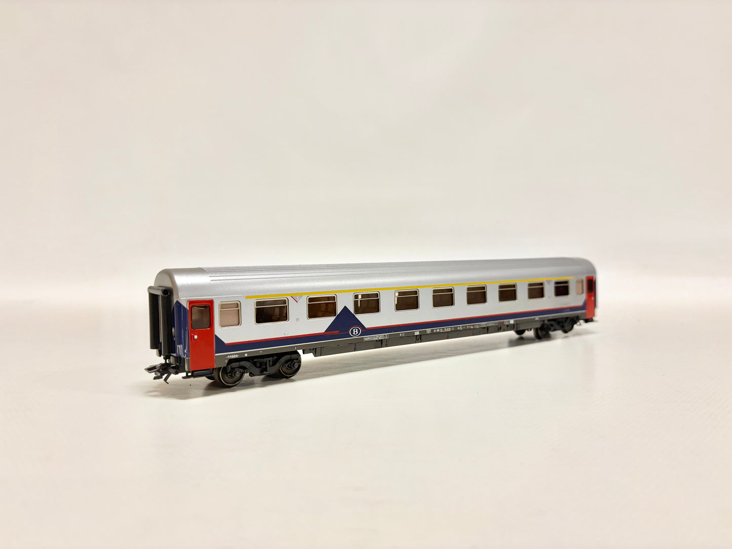 Märklin 4351 Personenwagen Belgischer Schnellzugwagen SNCB AC H0