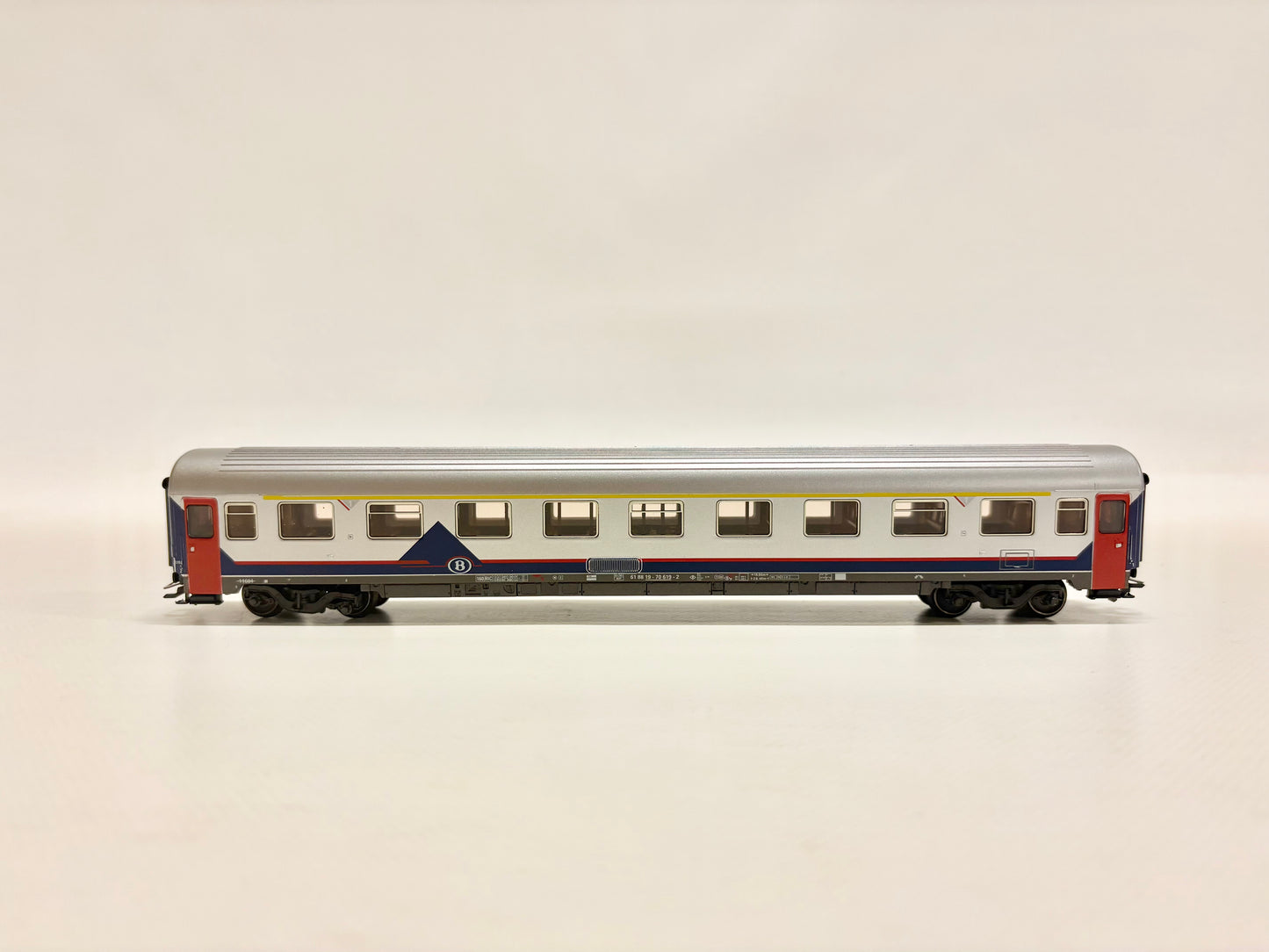 Märklin 4351 Personenwagen Belgischer Schnellzugwagen SNCB AC H0