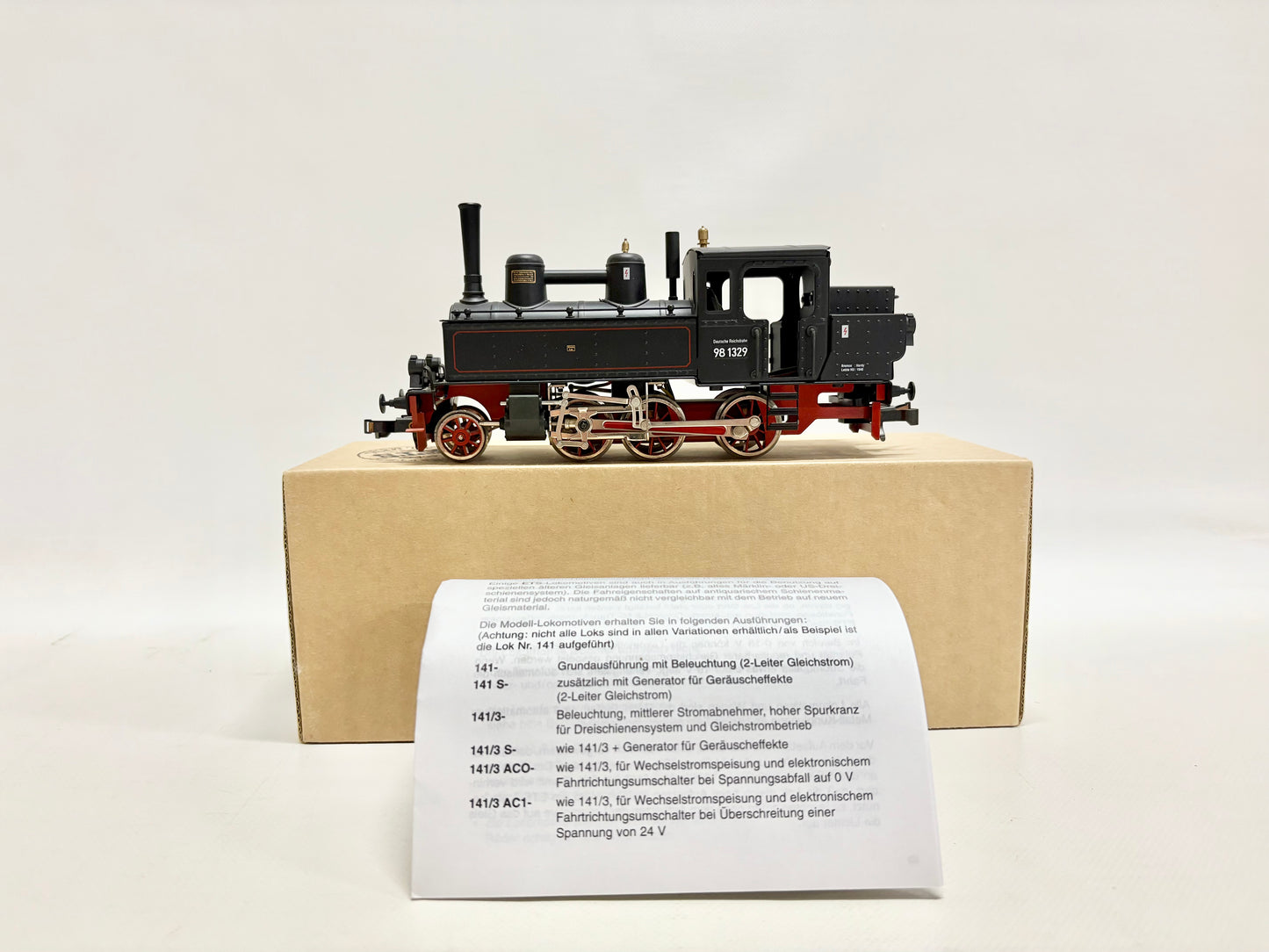 ETS 162 Dampflokomotive Br 98 1329 DR Spur 0