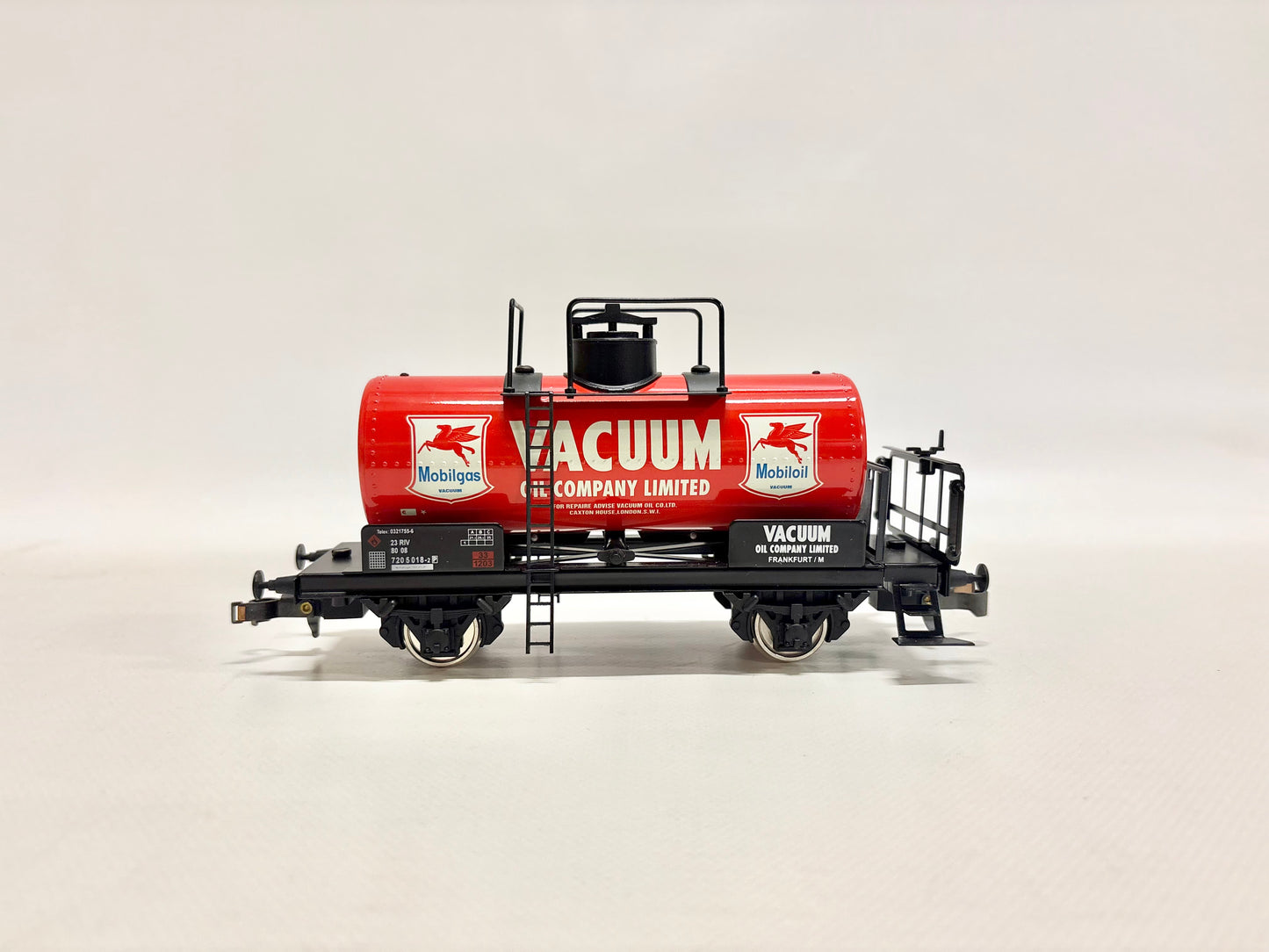 ETS 475 Güterwagen Kesselwagen DR Spur 0