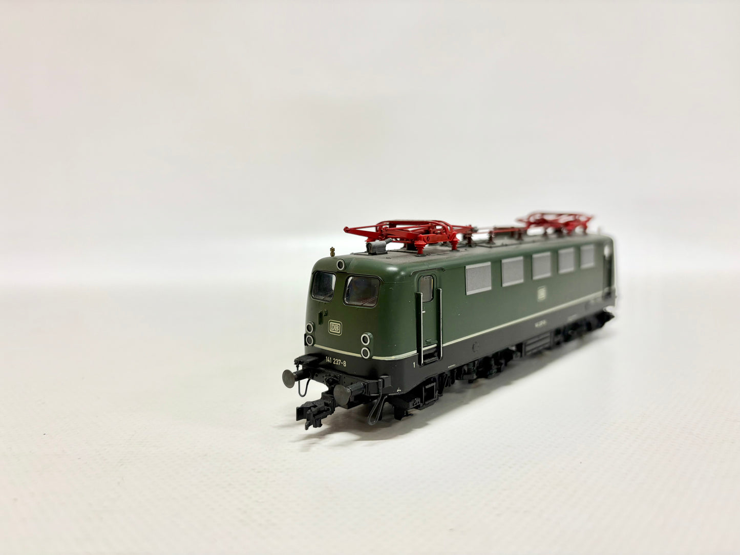 Fleischmann 4326 E-Lok Br 141 237-8 DB DC H0
