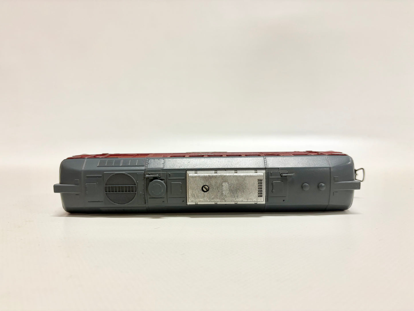 Gützold Diesellok Br 120 245-6 "Taigatrommel" DR DC H0