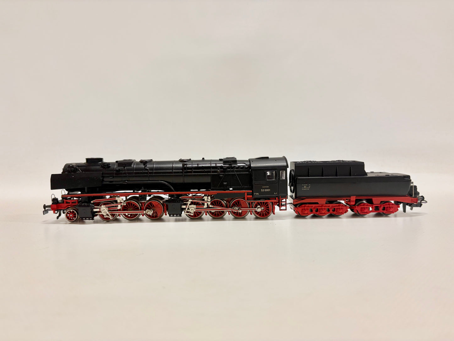 Märklin 3102 Dampflok Br 53 0001 DR AC H0