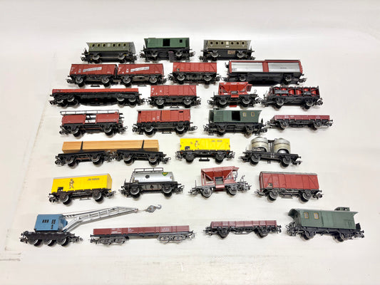Märklin 25x Güter- & Personenwagen Konvolut AC H0