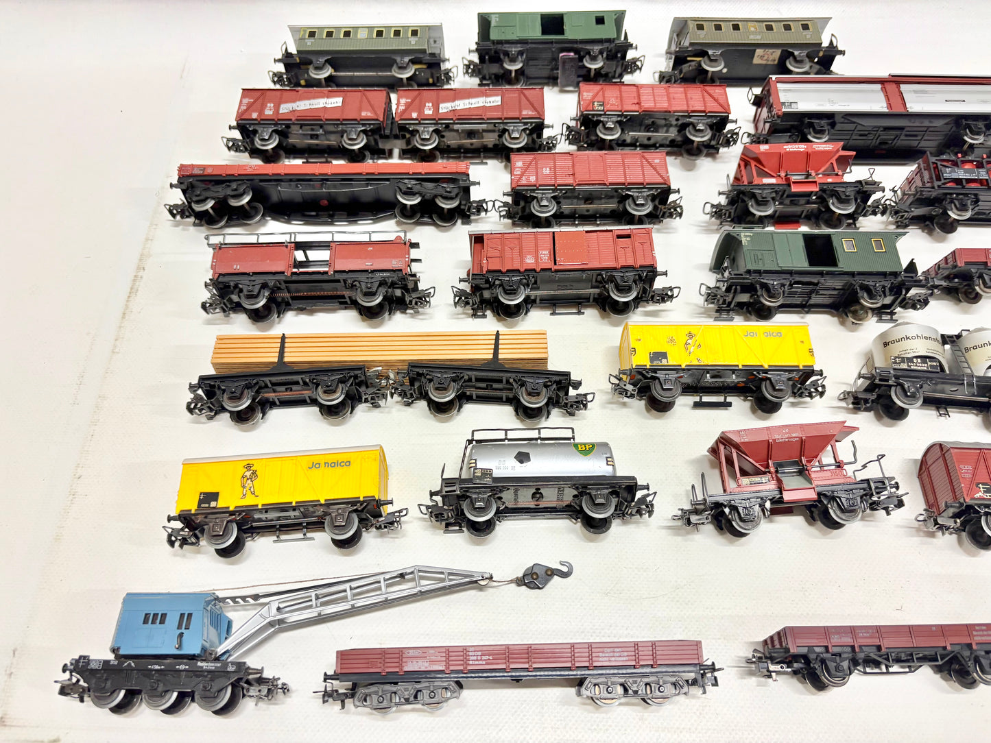 Märklin 25x Güter- & Personenwagen Konvolut AC H0