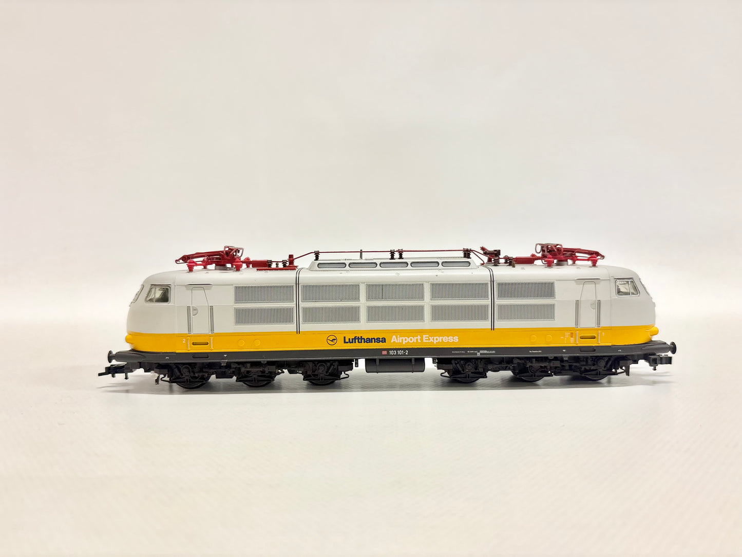 Fleischmann 4378 E-Lok Br 103 102-2 "Lufthansa-Airport-Express" DB DC H0