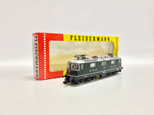 Fleischmann 4340 E-Lok Re 4/4 11156 SBB DC H0