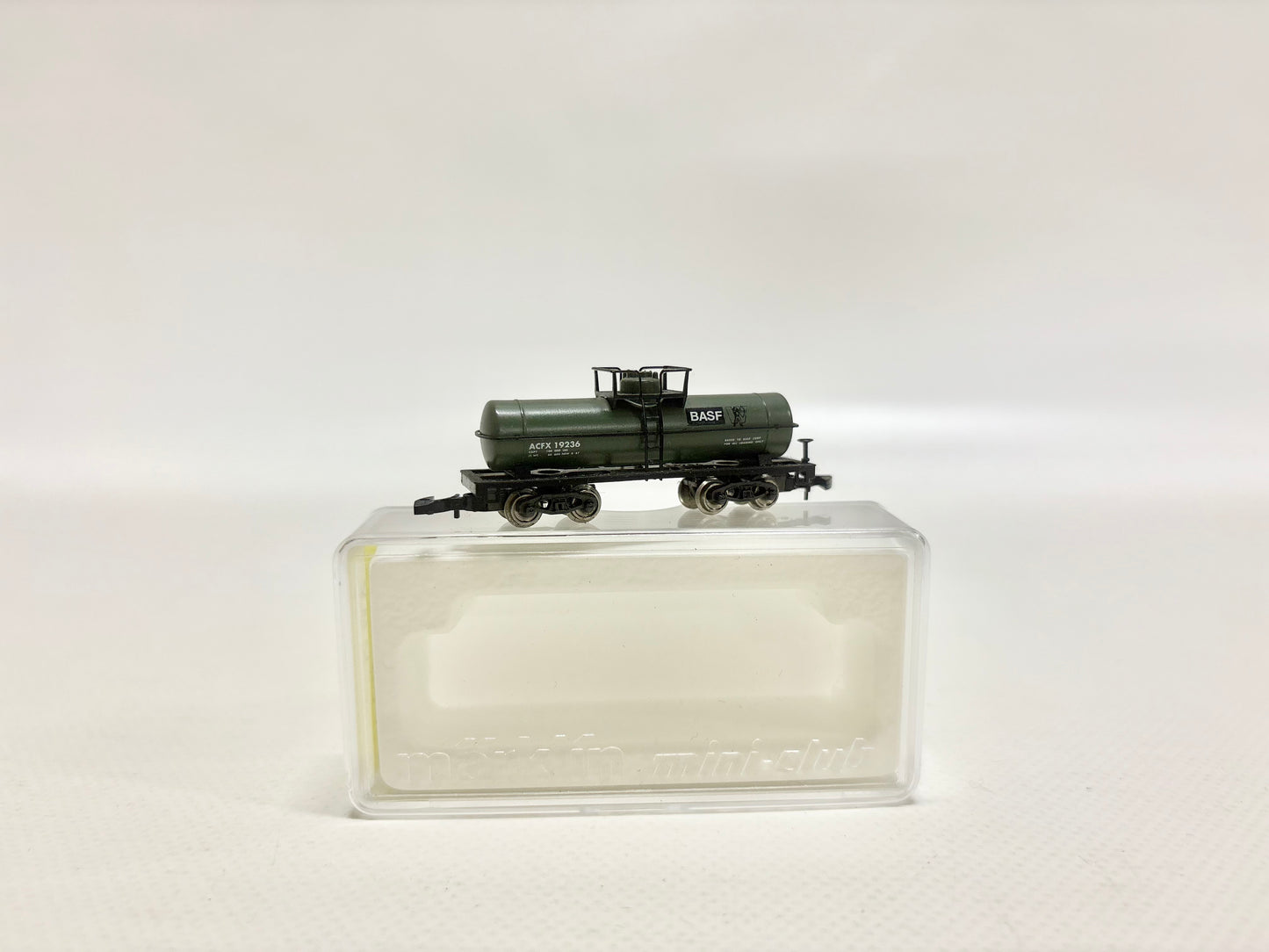 Märklin Güterwagen Kesselwagen USA Spur Z