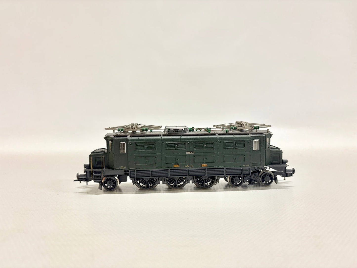 Fleischmann 4345 E-Lok Ae 3/6 10647 SBB DC H0