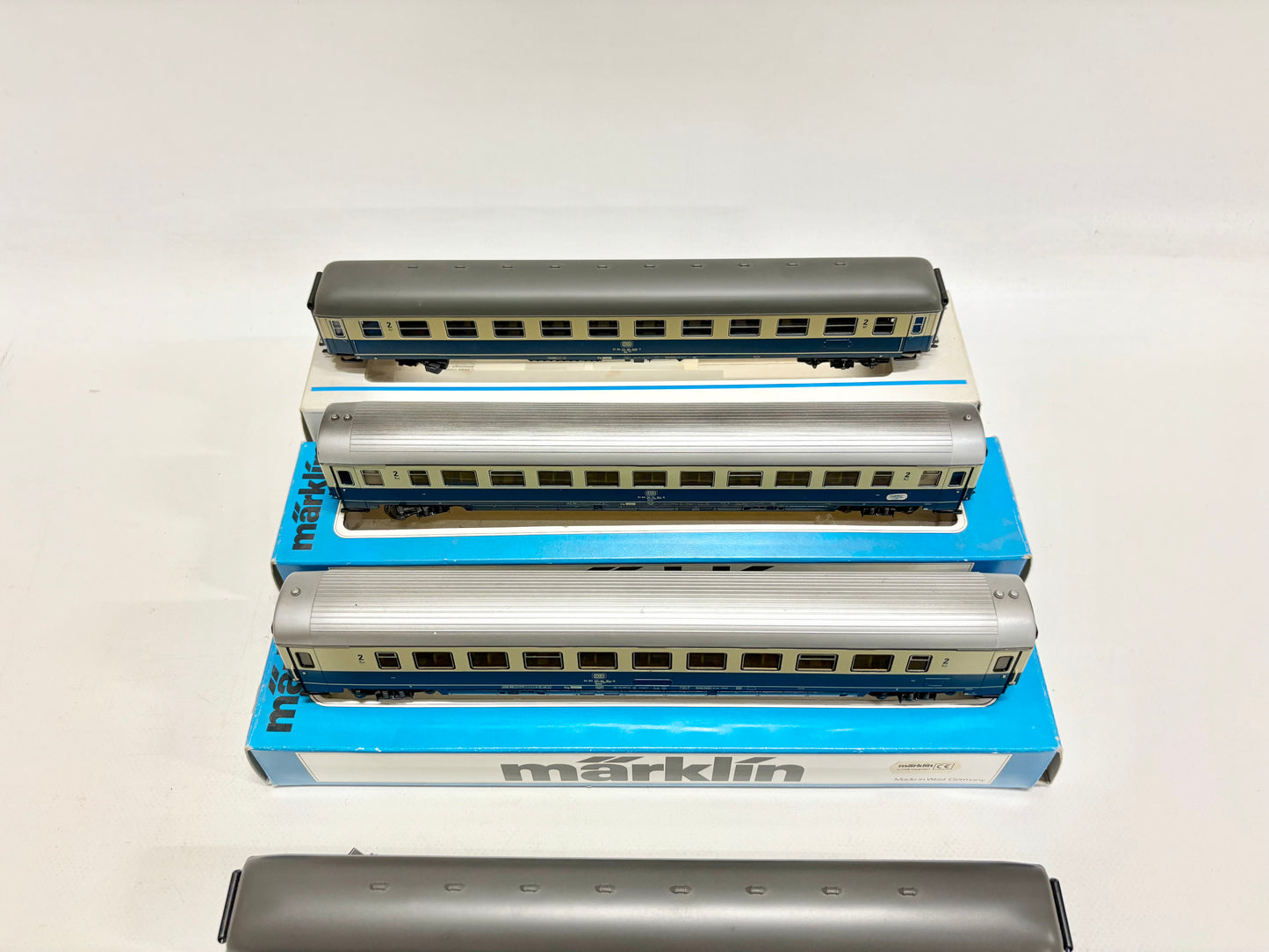 Märklin 5x Personenwagen Schnellzug DB AC H0