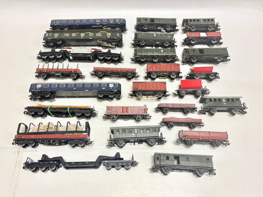 Märklin 26x Güter- & Personenwagen Konvolut DB AC H0