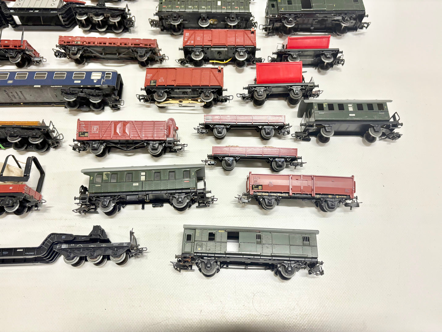 Märklin 26x Güter- & Personenwagen Konvolut DB AC H0