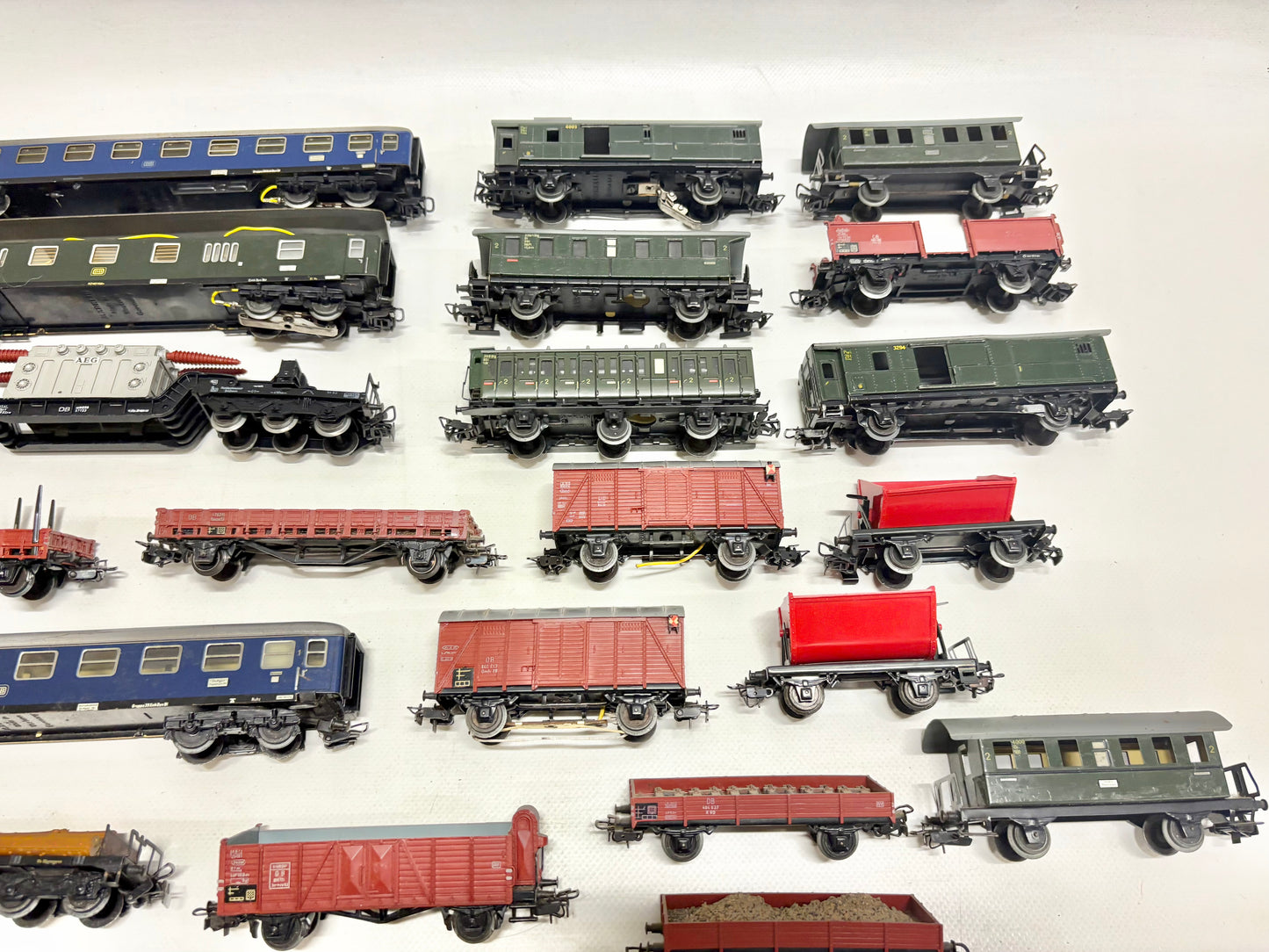 Märklin 26x Güter- & Personenwagen Konvolut DB AC H0