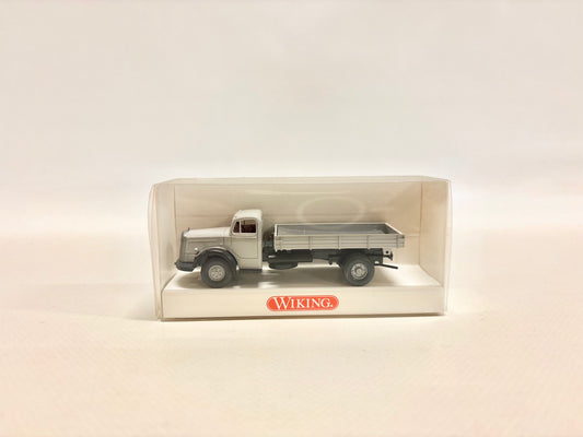 Wiking 8950122 Mercedes-Benz L6600 Pritschenkipper H0