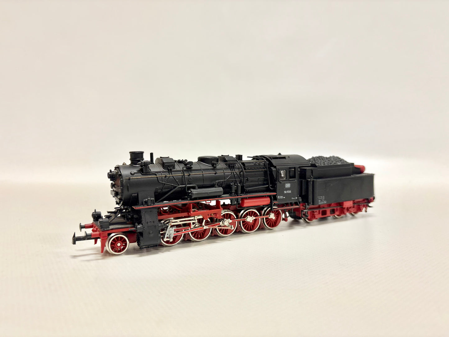 Roco 4112 Dampflok Br 58 1556 DB DC H0