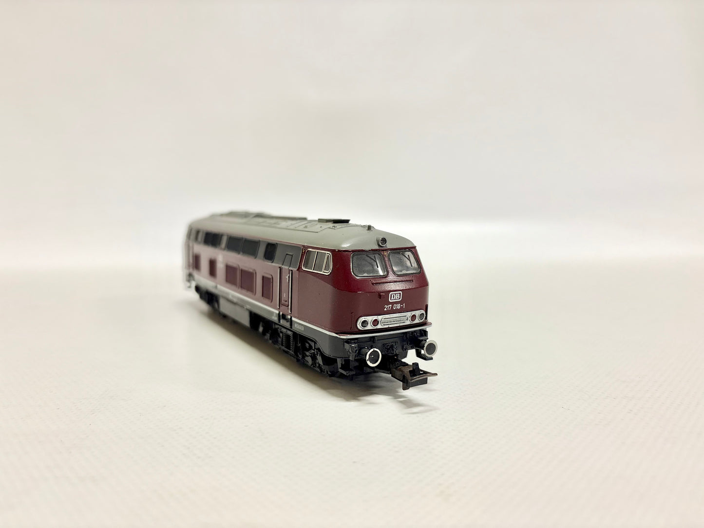 Trix 2451 Diesellok Br 217 018-1 DB DC H0