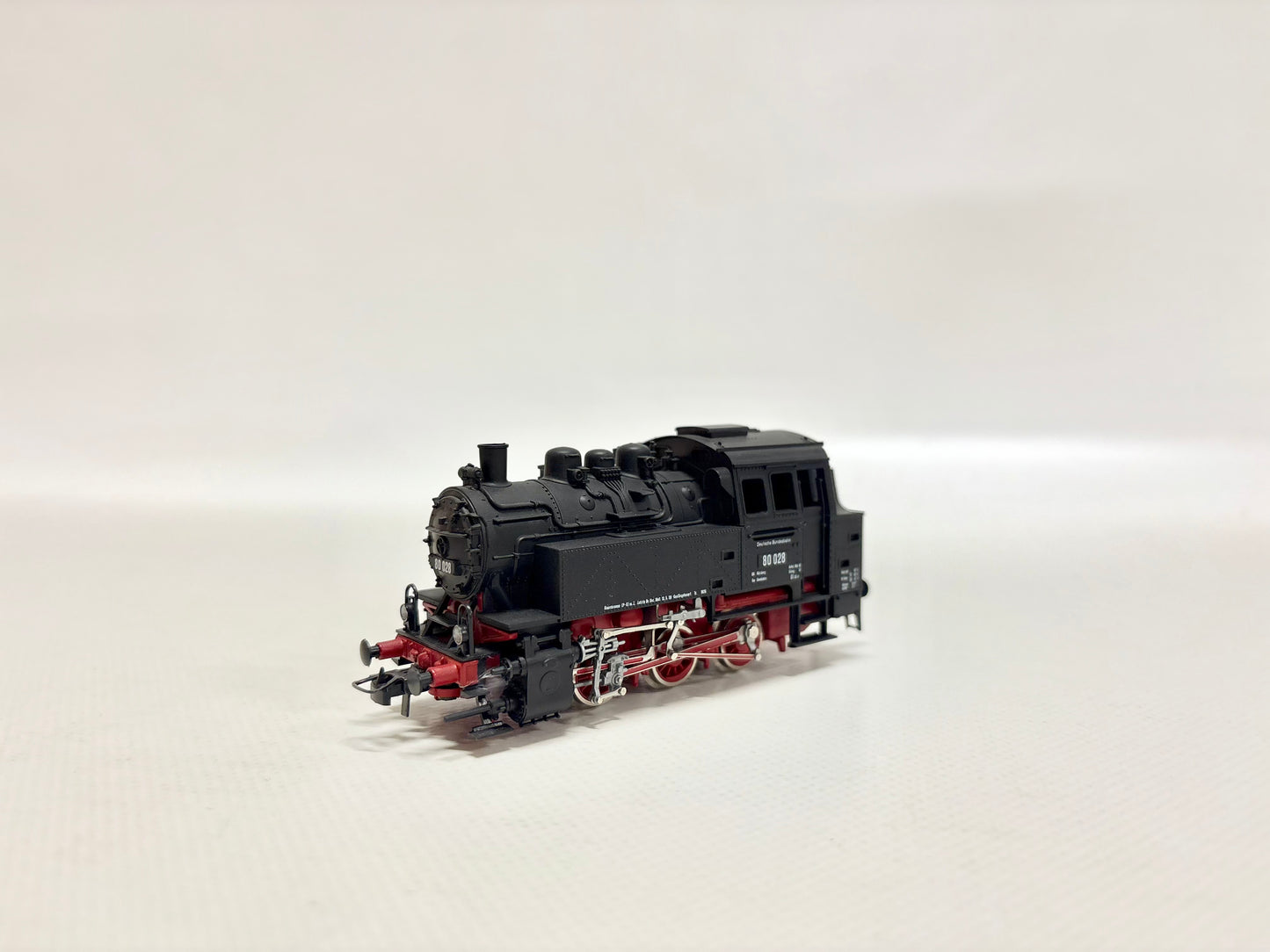 Roco 04114A Dampflok Br 80 028 DB DC H0