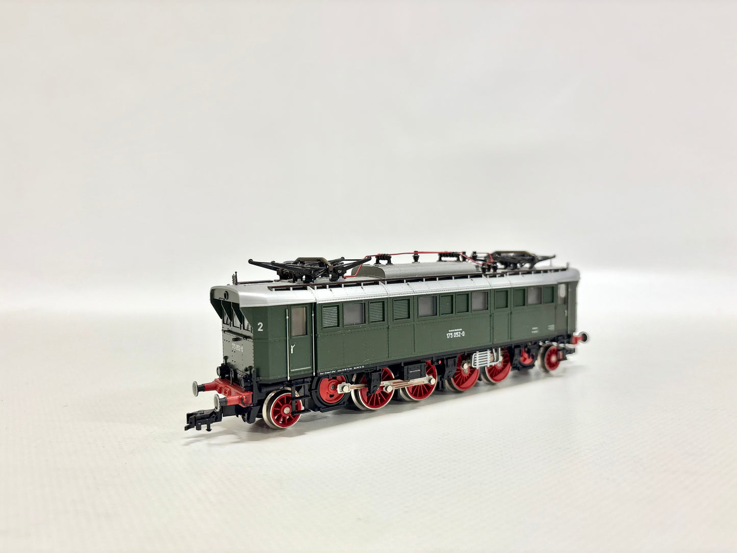 Trix 2431 E-Lok Br 175 052-0 DB DC H0