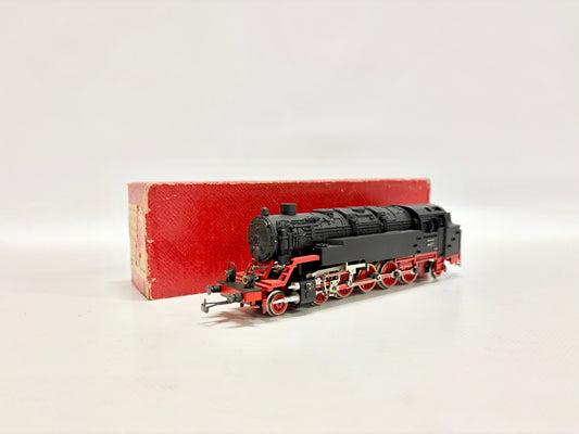 Hruska Dampflok Br 84 001 DR DDR DC H0