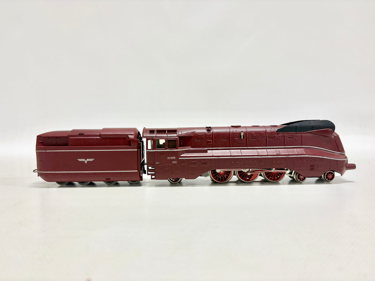 Märklin 3089 Stromliniendampflok Br 03 1055 DR AC H0